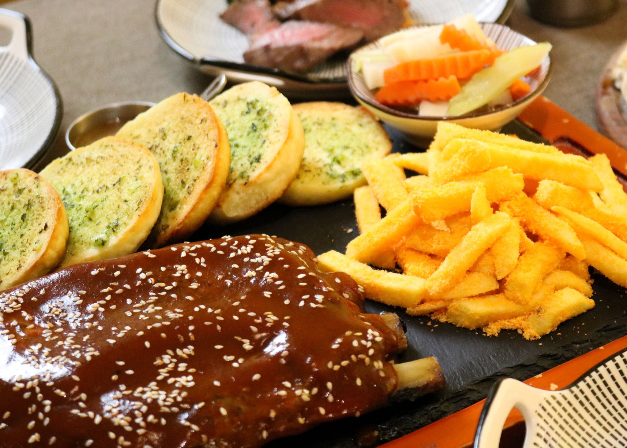 Joy House Steak - 72 Trung Hòa