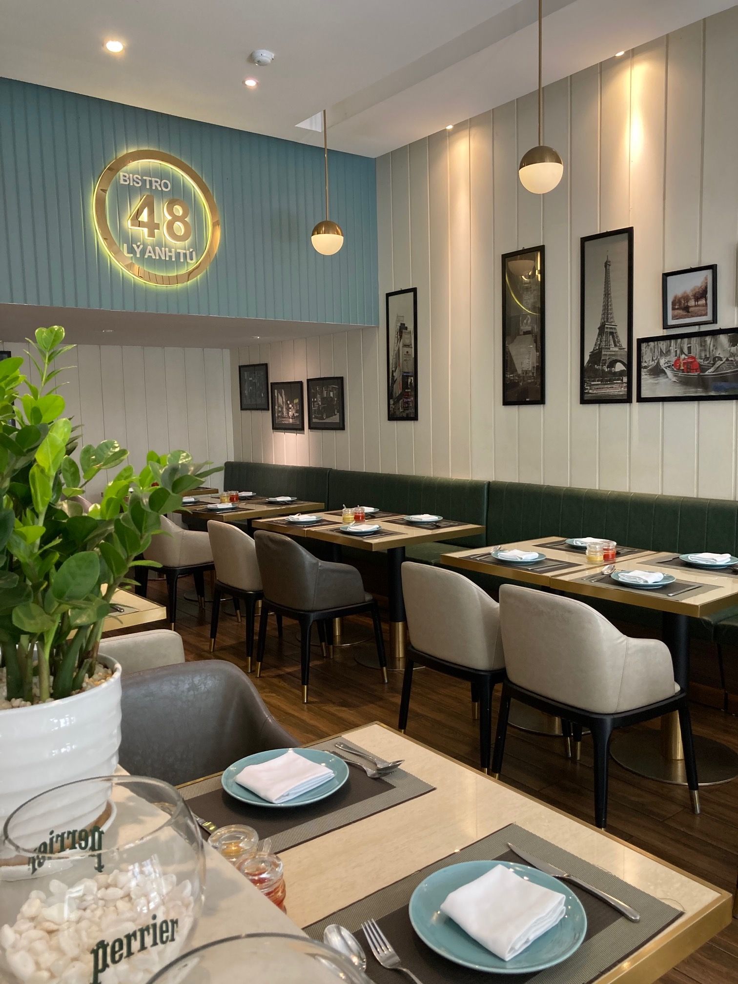 48 Bistro - 50 - 52 - 54 Lê Thị Riêng