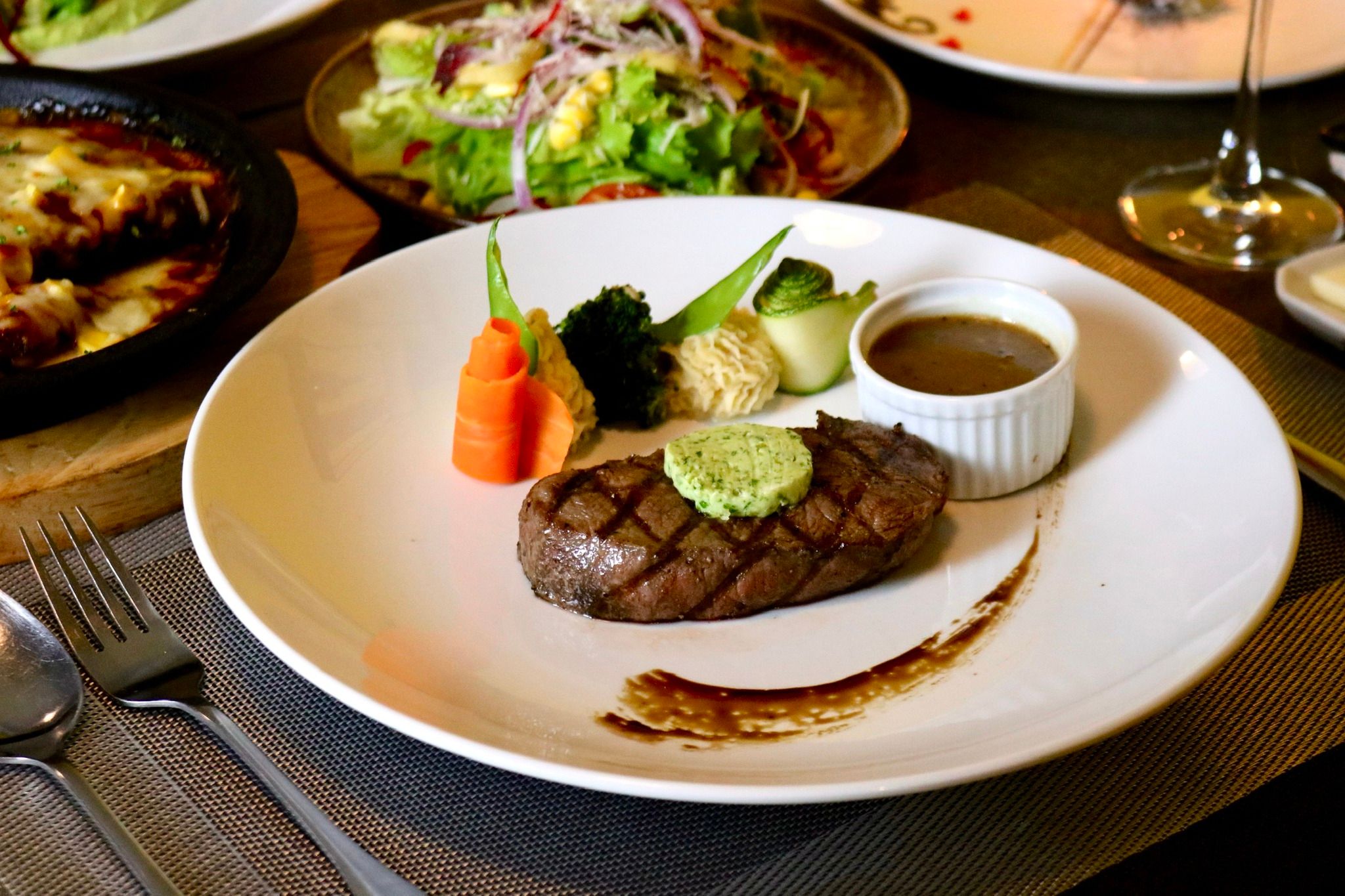 Joy House Steak - 72 Trung Hòa