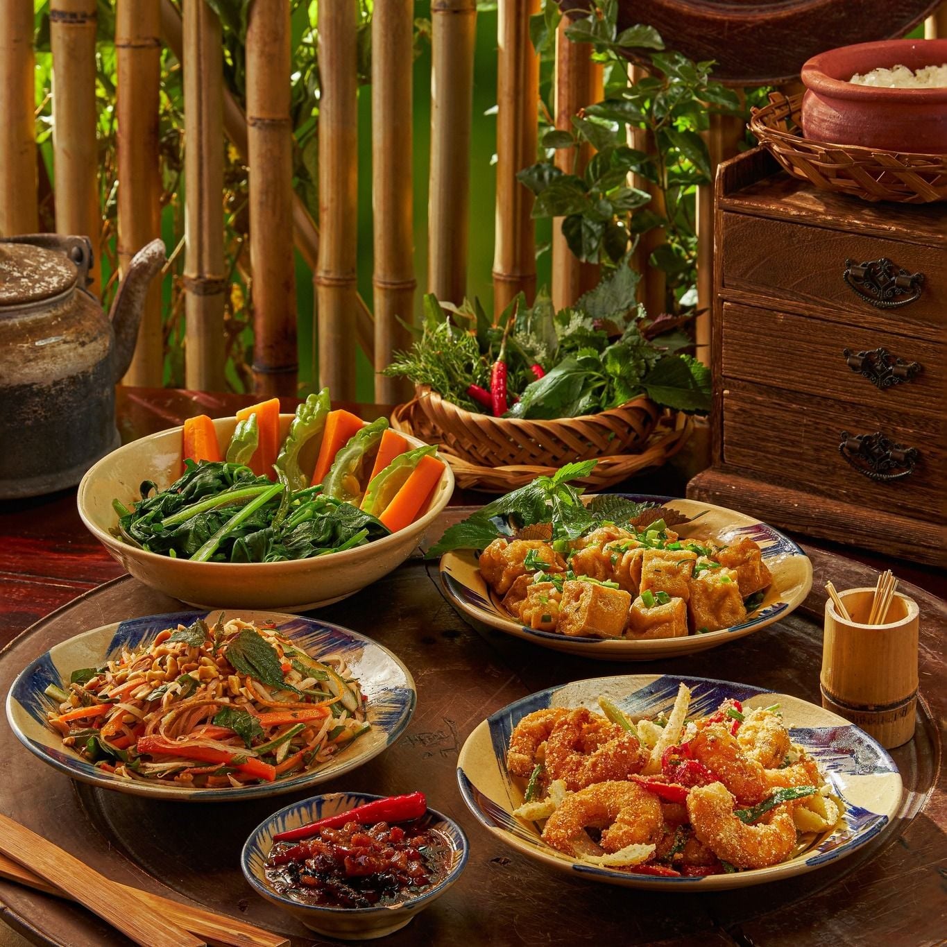 Cái Mâm Vietnamese Restaurant - An Thới