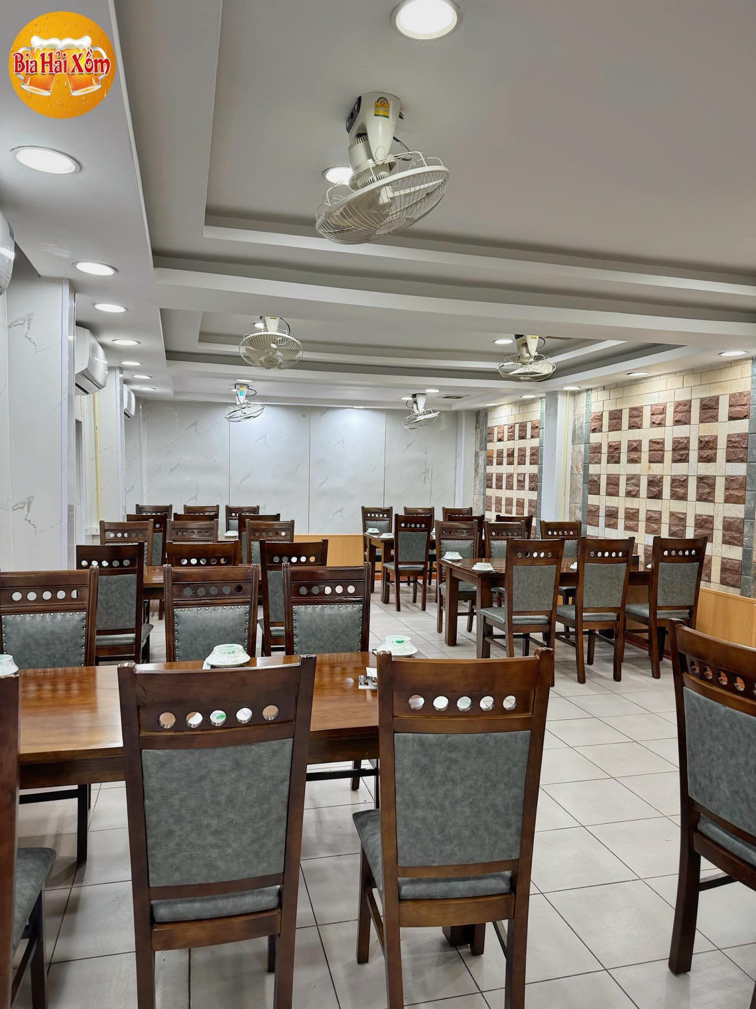 Bia Hải Xồm - KBT Ngoại Giao Đoàn