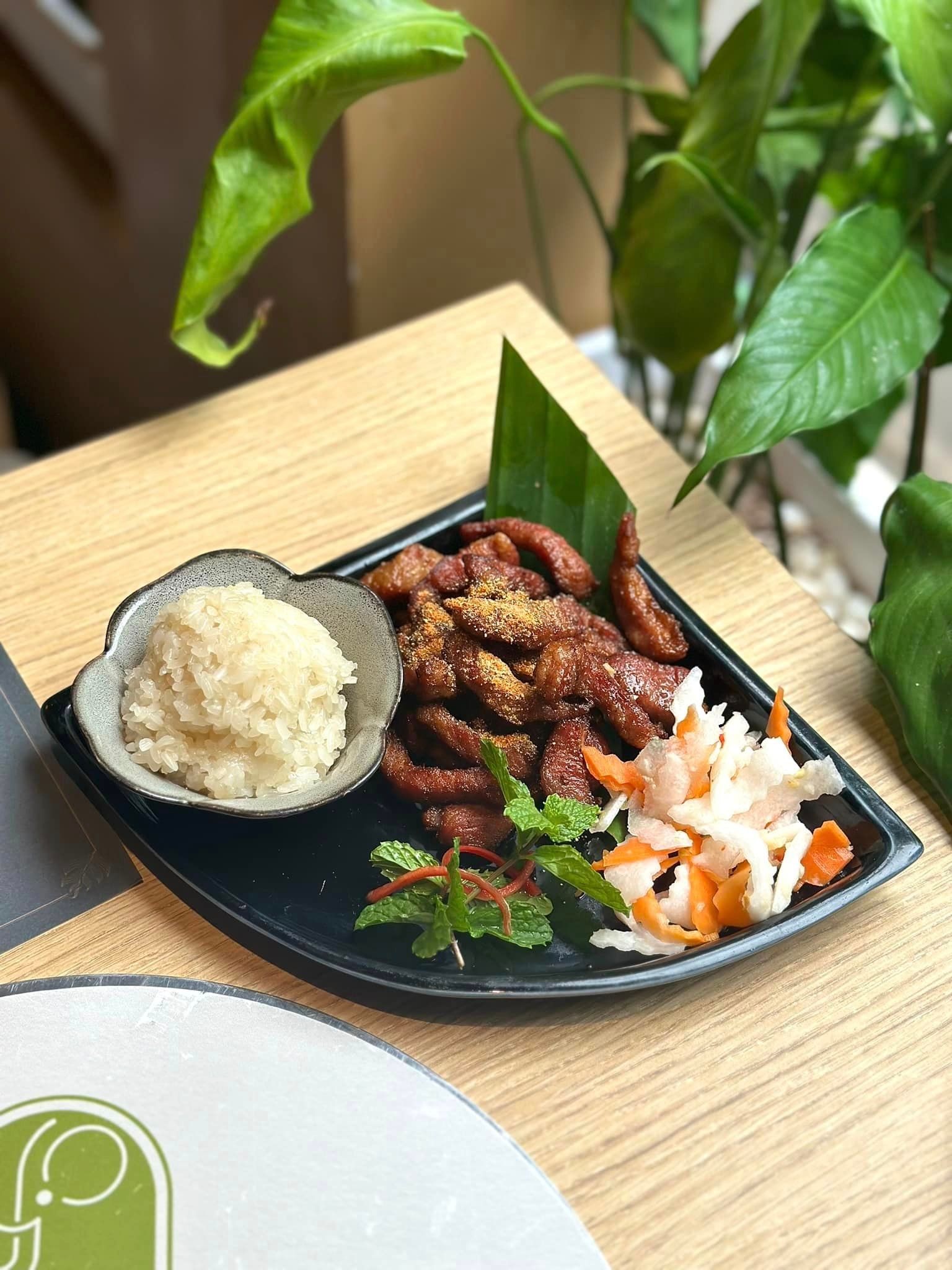Mị Khoái Restaurant - Dã Tượng