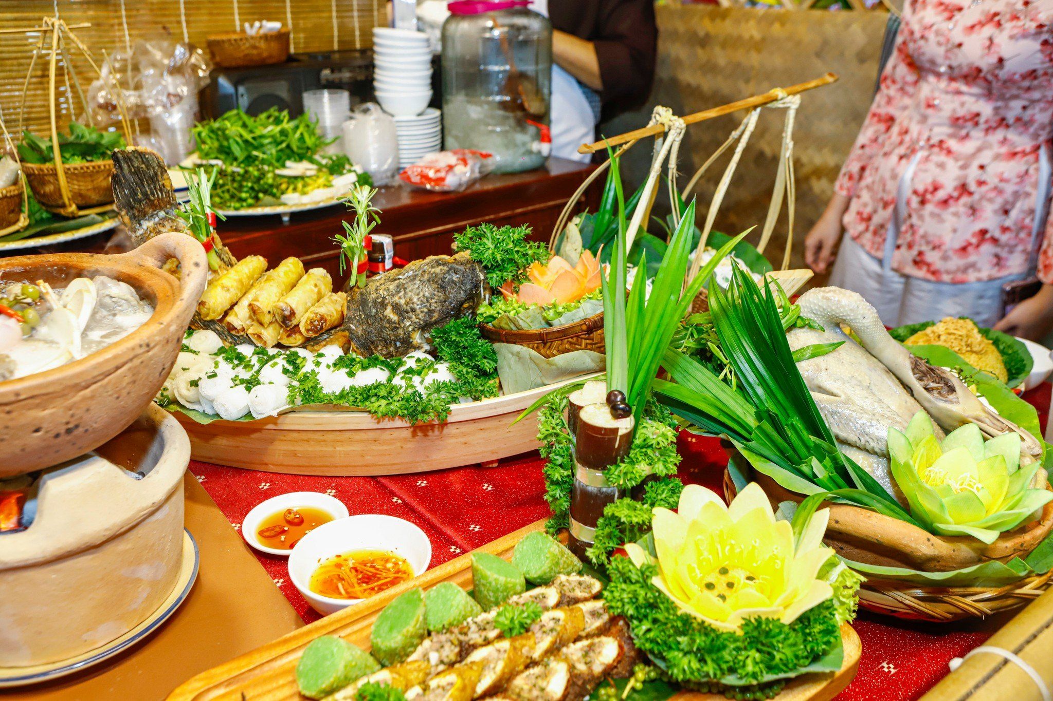 Ẩm Thực Quê Nhà - 28 Phạm Ngọc Thạch