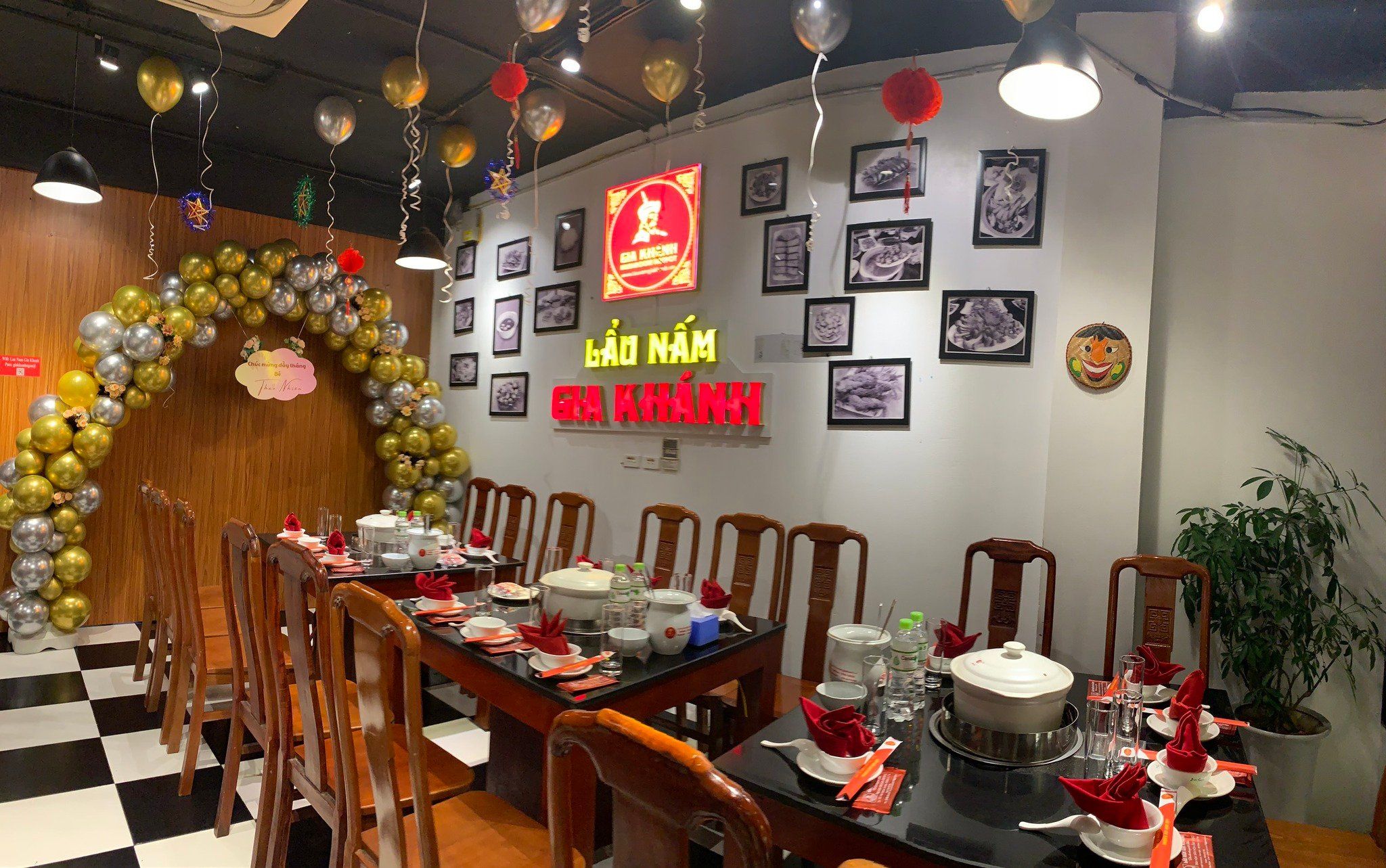 Lẩu Nấm Gia Khánh - 66 lô 7 Đền Lừ 2