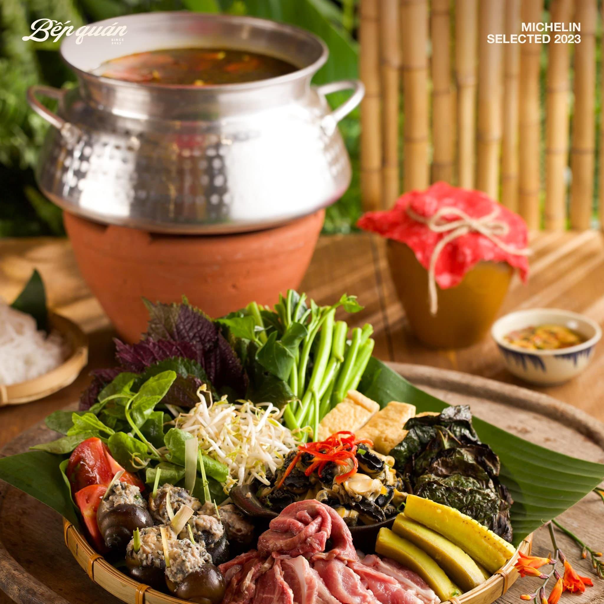 Bếp Quán - Núi Trúc