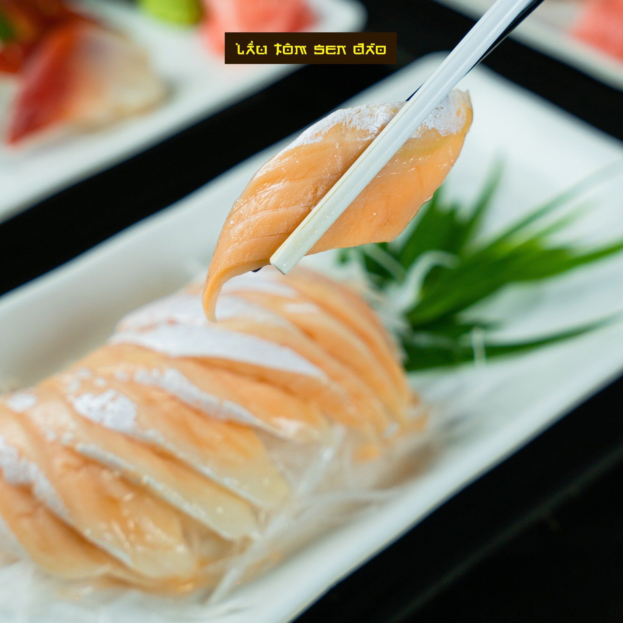 Lẩu Tôm Sen Đào - Phó Đức Chính