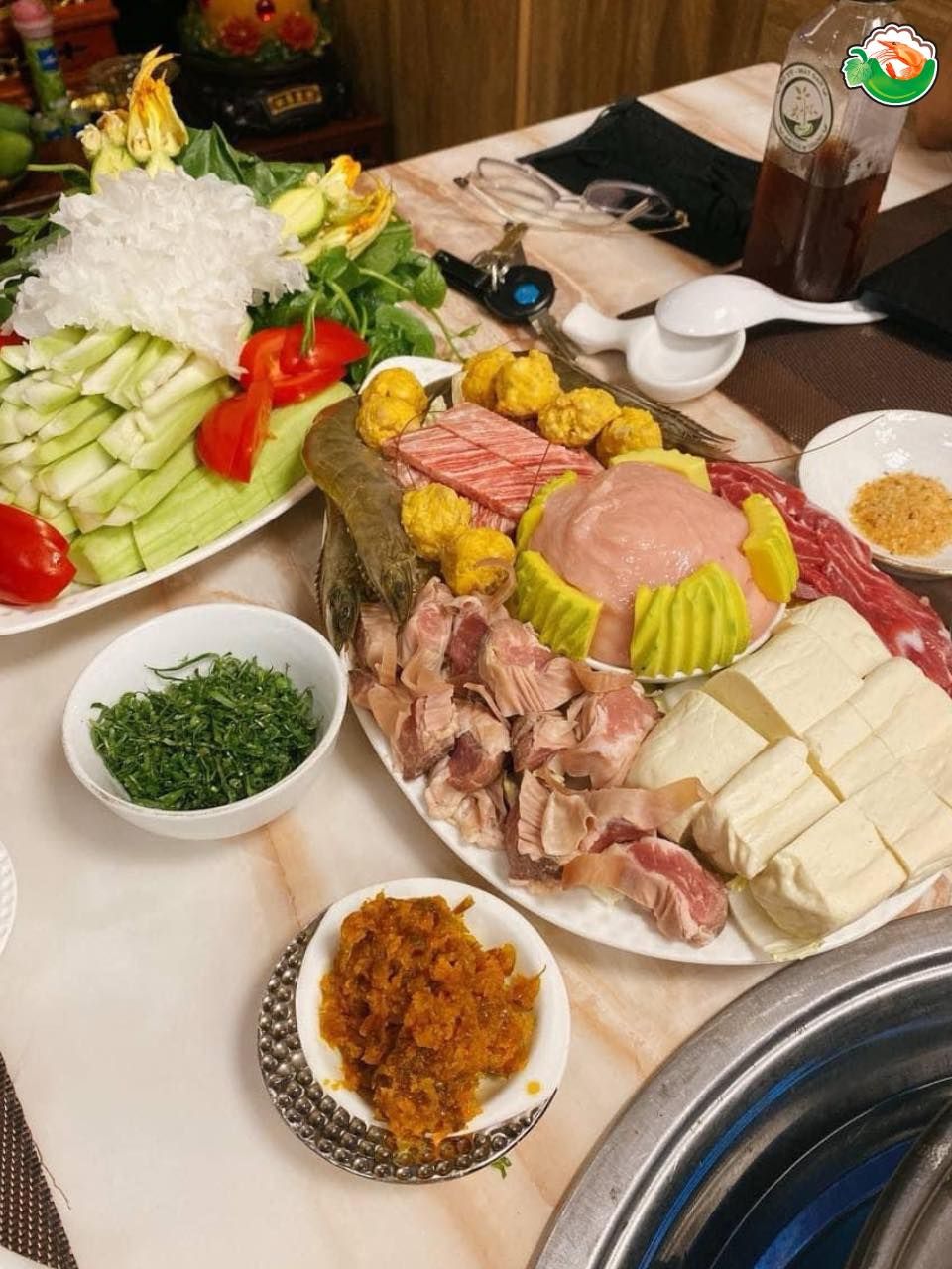 Lẩu Tôm Bầu By Chang - Hàng Chĩnh