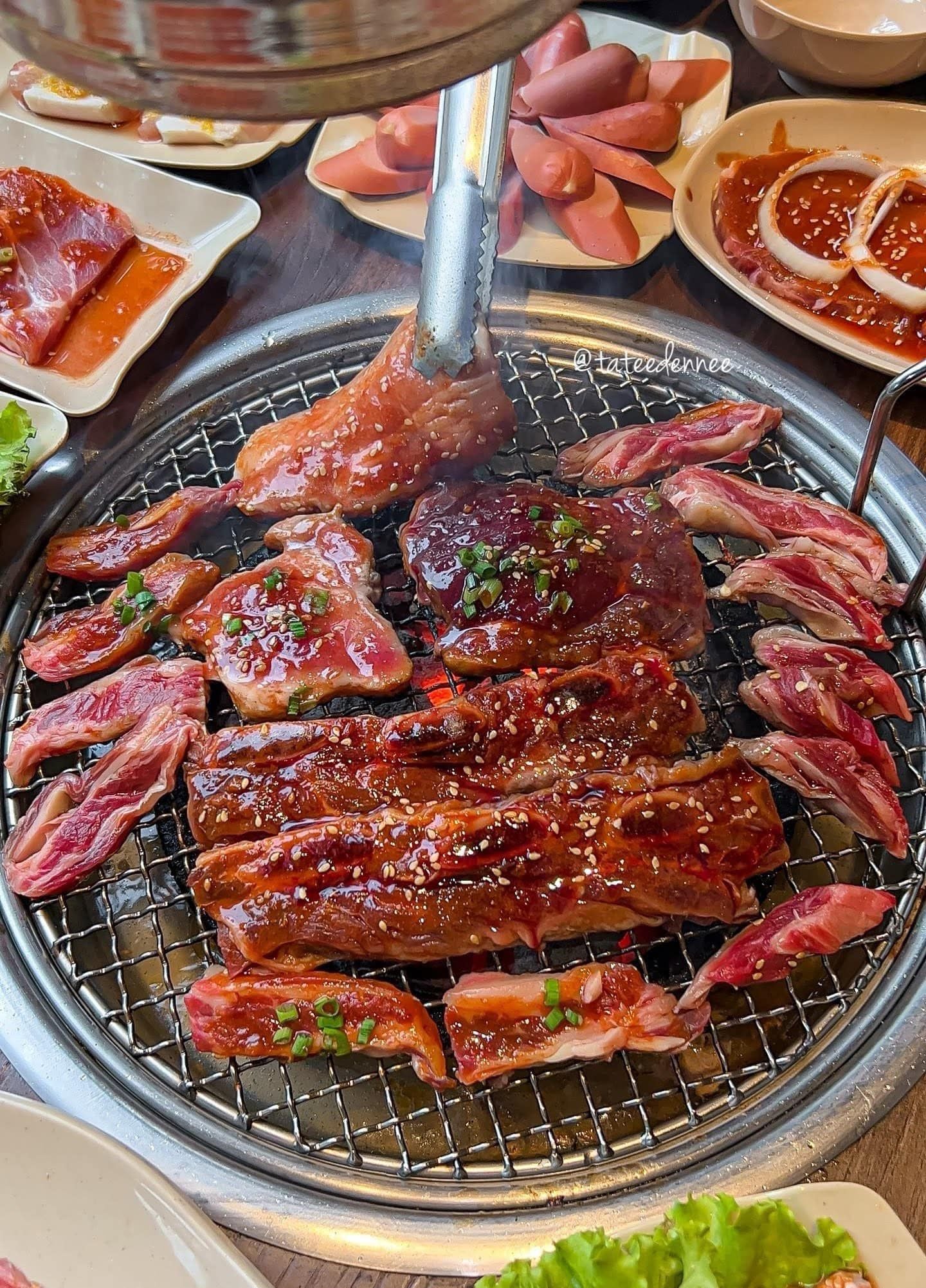 Hugo BBQ - 295 Đê La Thành