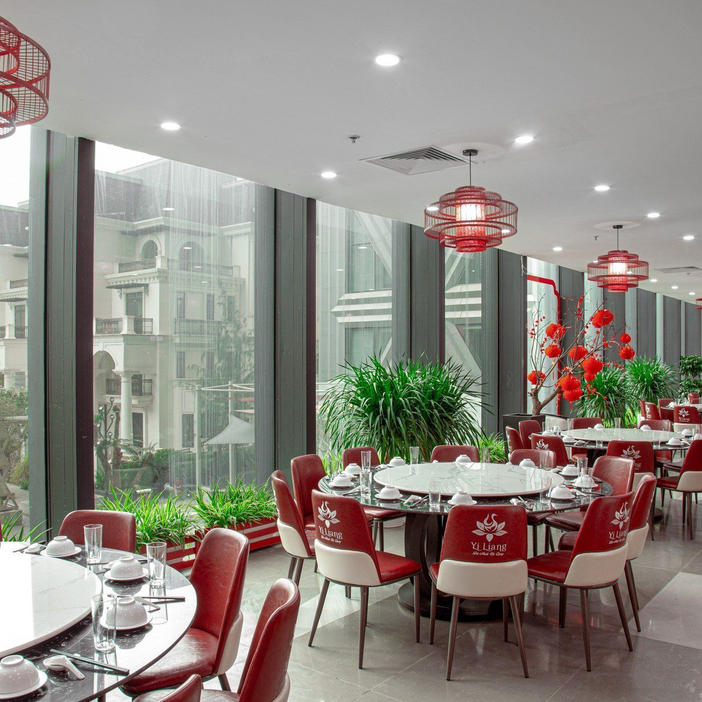 Yiliang - Đệ Nhất Vịt Quay - Lê Đức Thọ