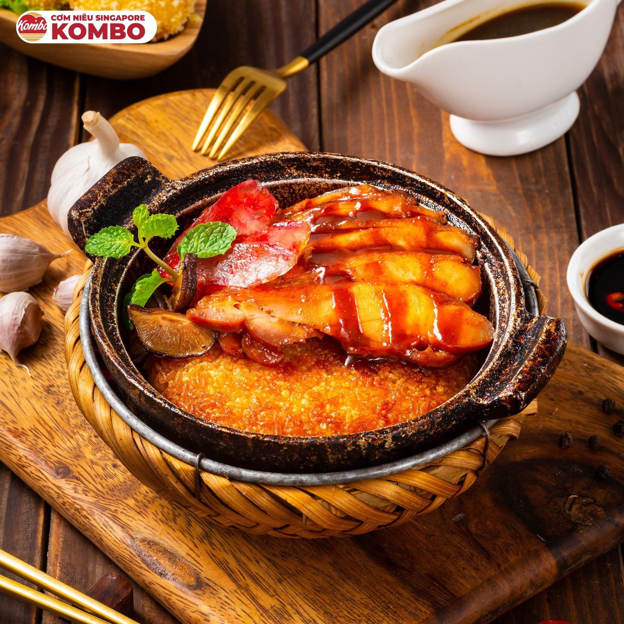 Cơm Niêu Singapore Kombo - Nguyễn Phong Sắc