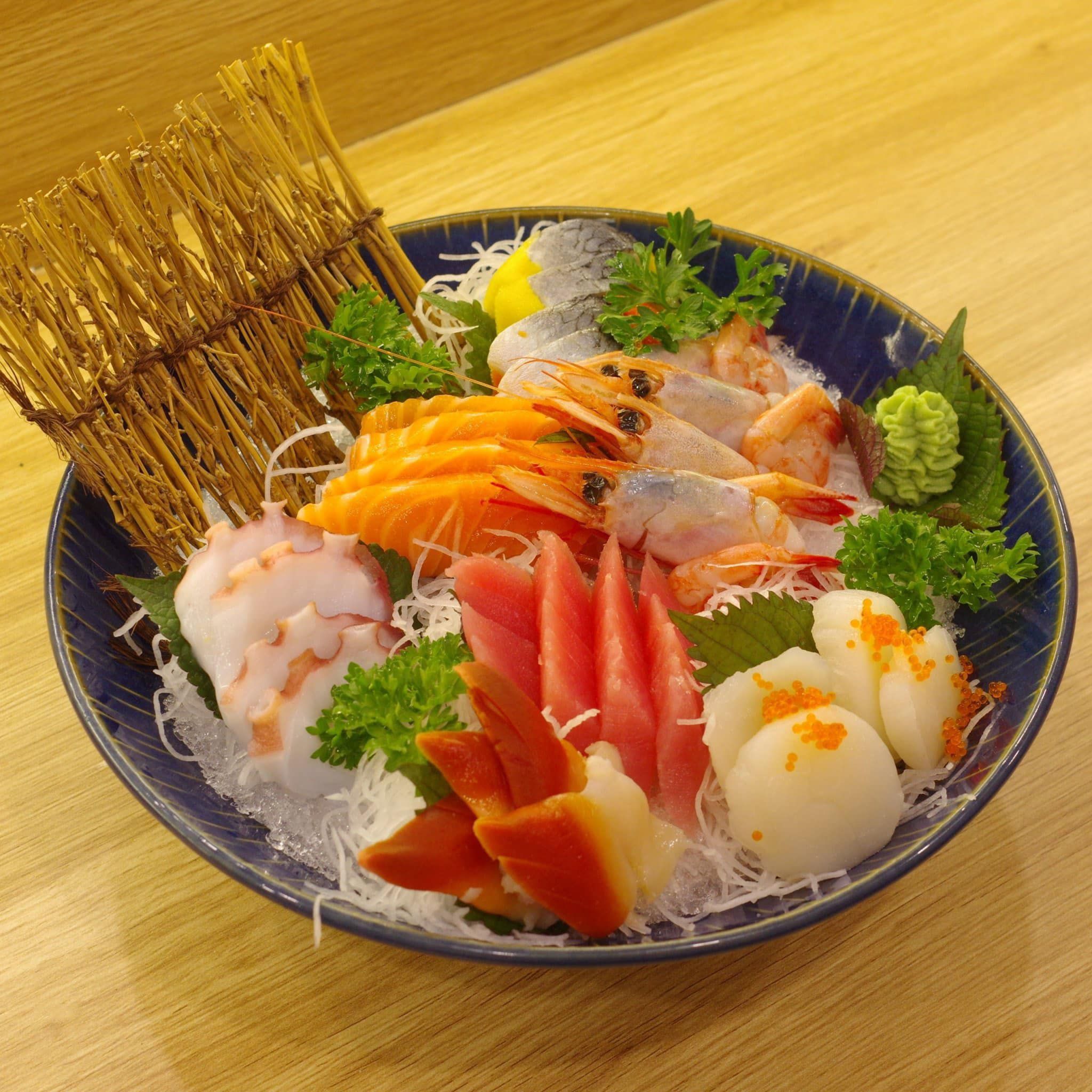 Kuroi Sushi - Nguyễn Huy Tưởng
