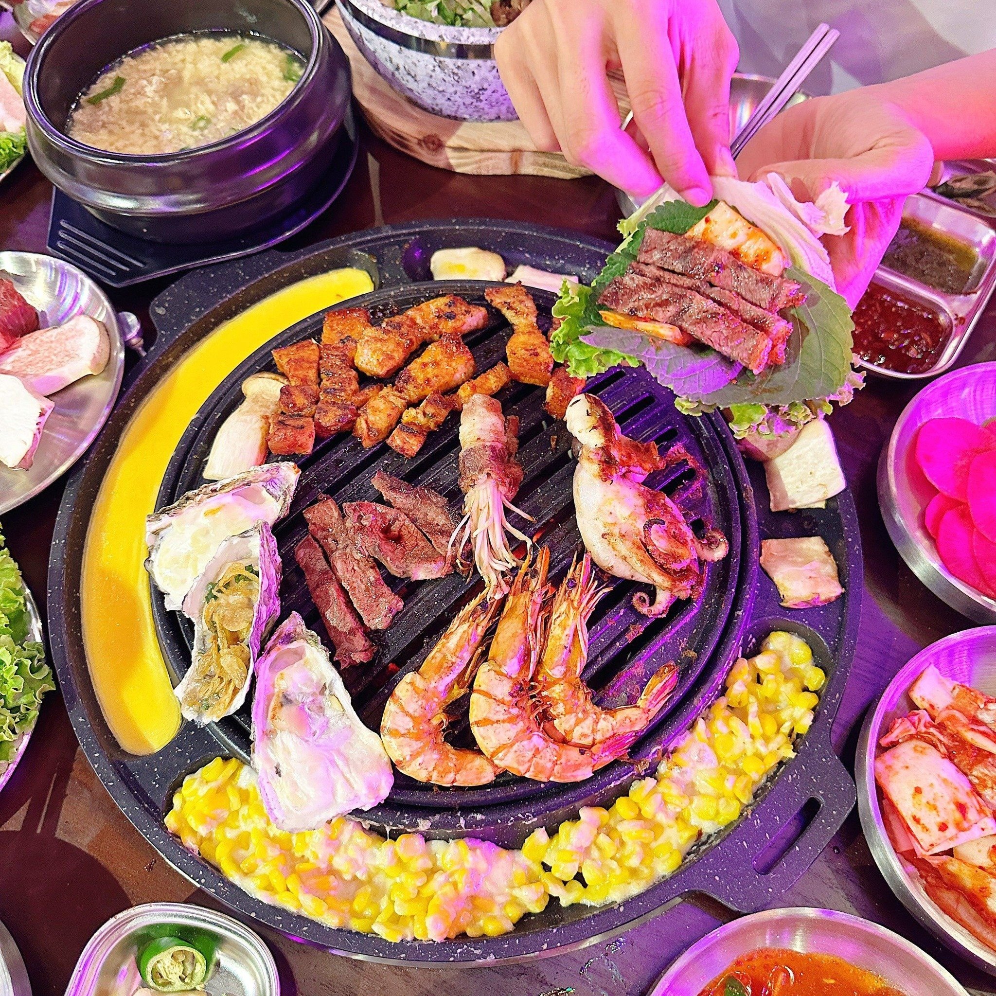 Bossam BBQ - 45 Huỳnh Thúc Kháng