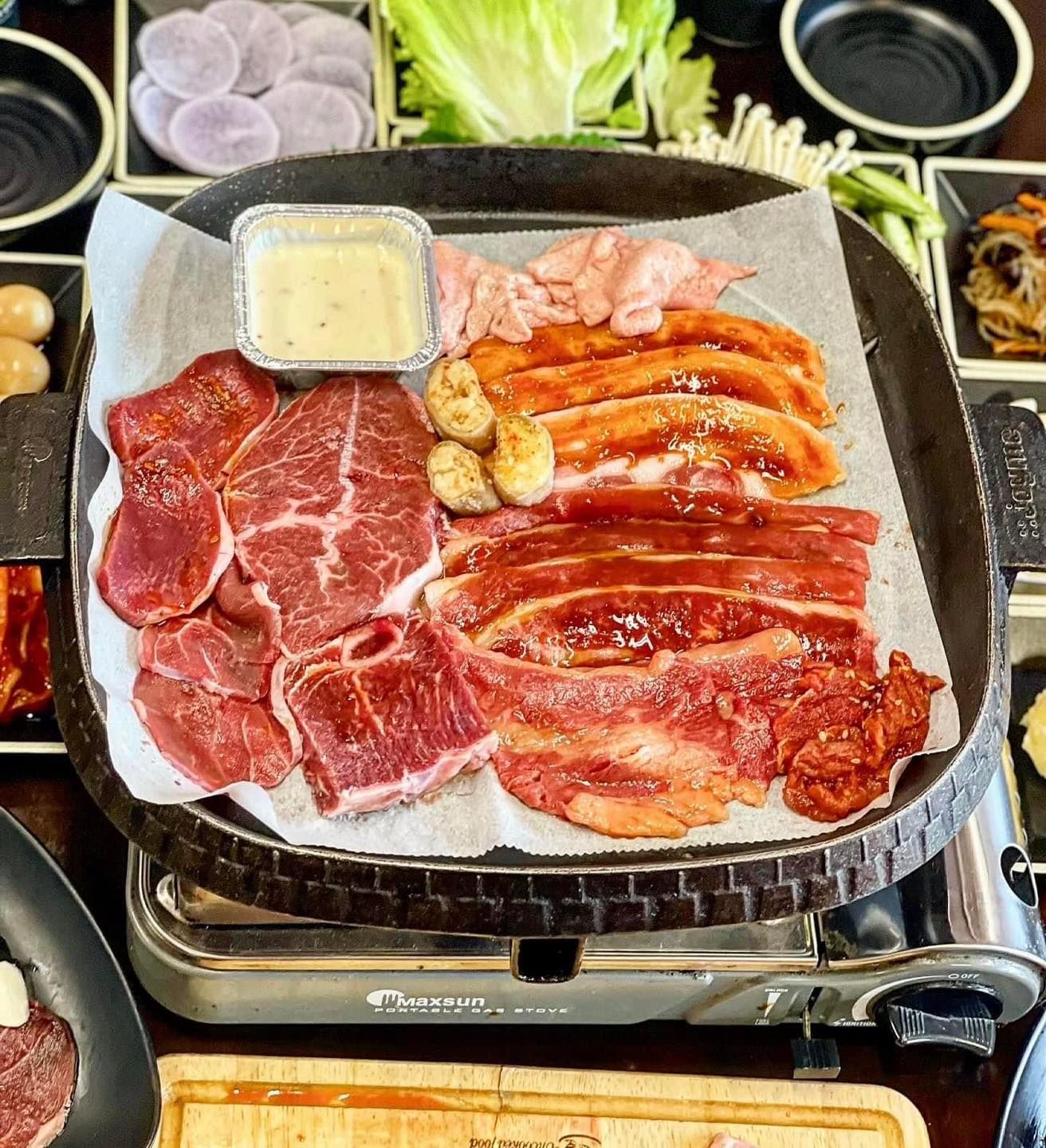 Minguk BBQ - Nguyên Hồng