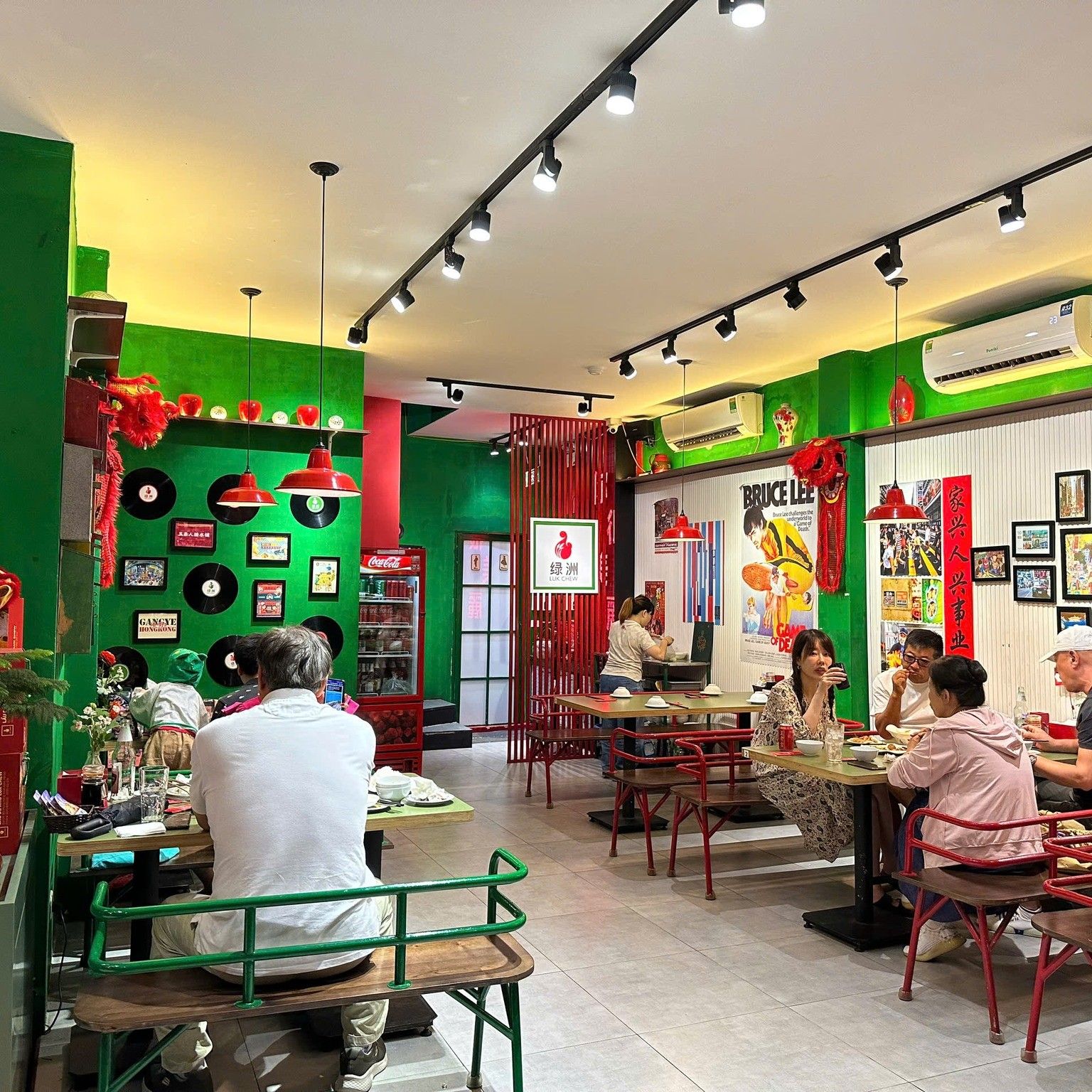 Luk Chew HongKong - Cha Chaan Teng - 183 Phùng Hưng