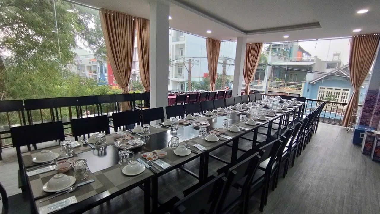 Dê Quay Phố Quen - 17A Trương Công Định