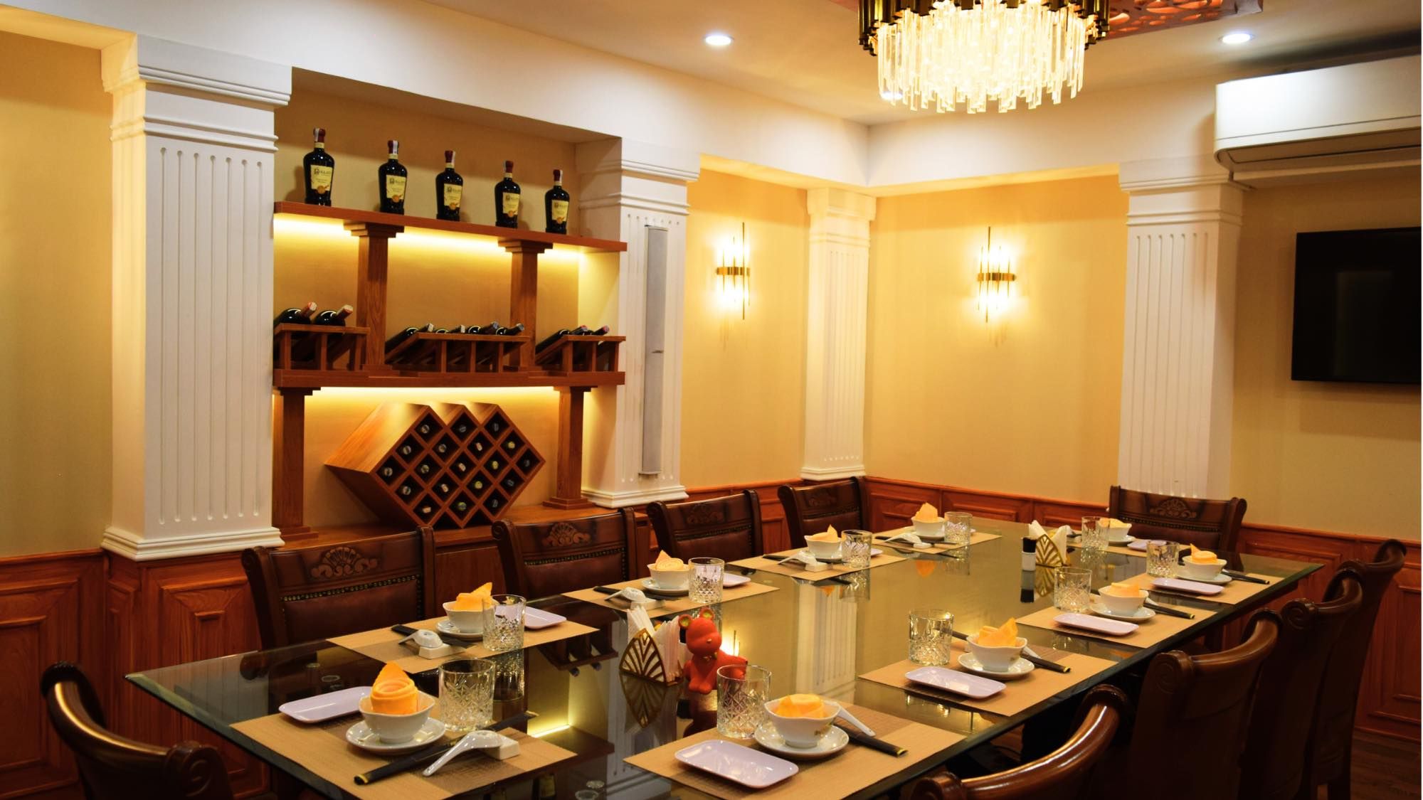 Vương Quốc - 59/6A Phạm Viết Chánh