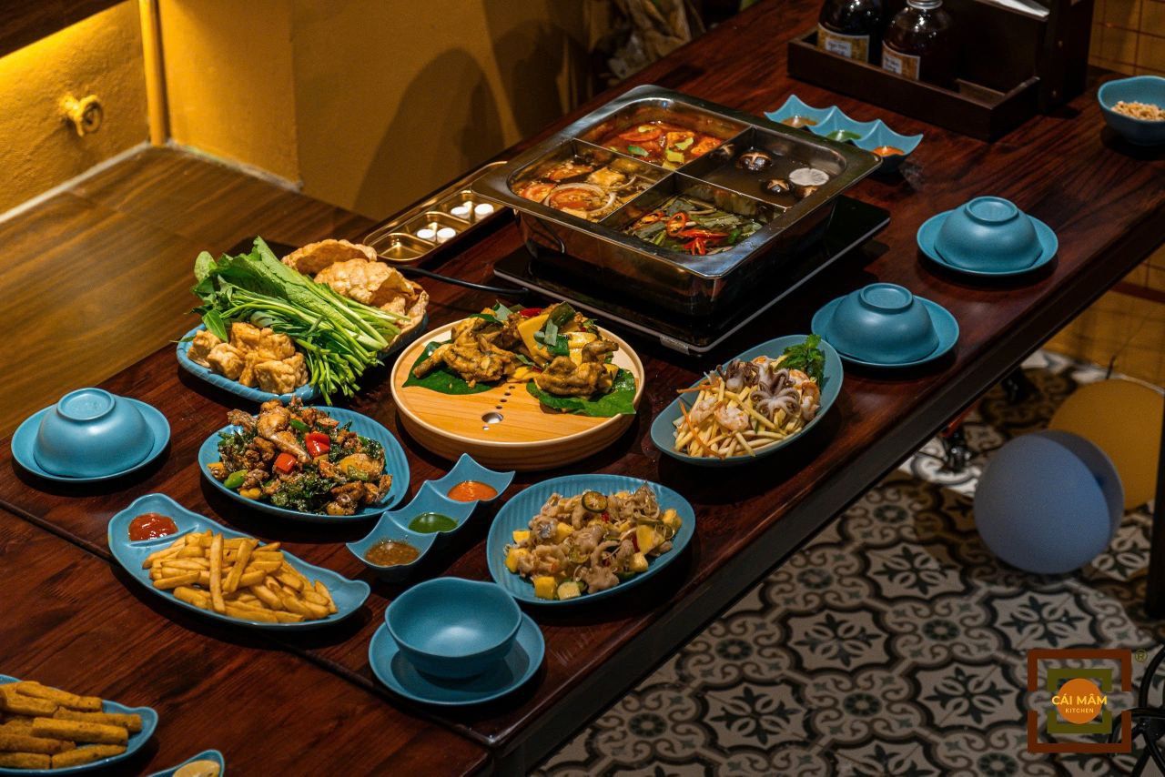 Cái Mâm Kitchen - 20 Hội Vũ