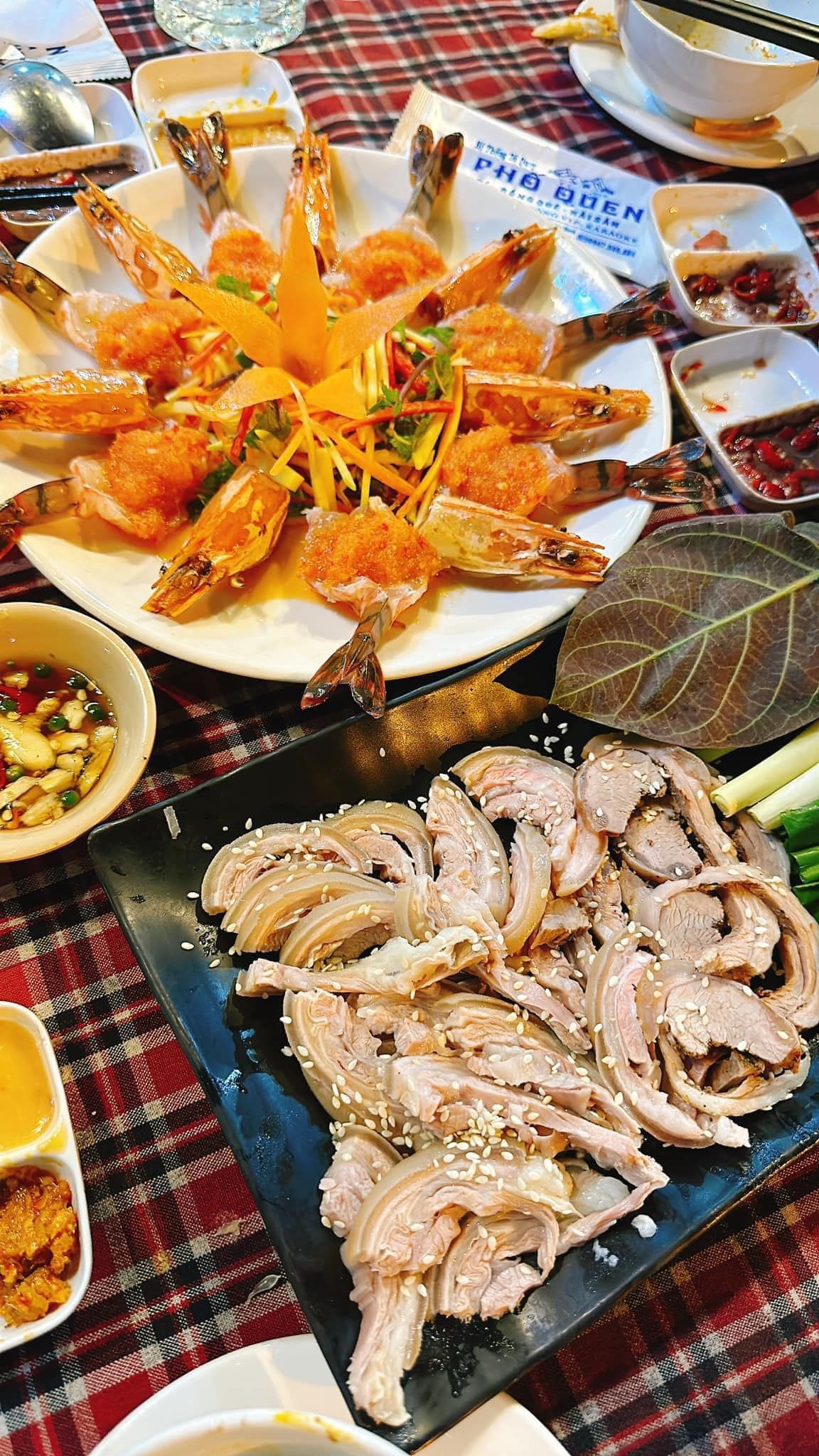 Dê Quay Phố Quen - 17A Trương Công Định