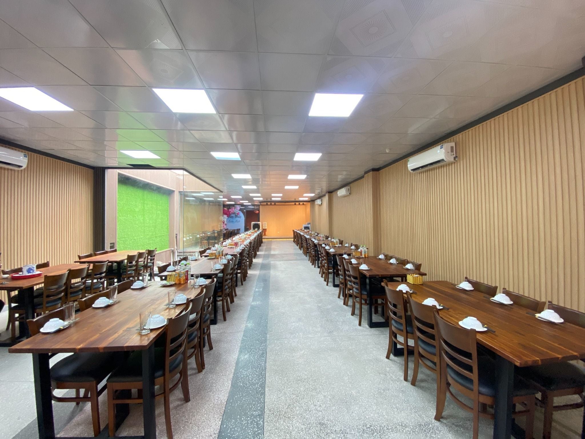 Vườn Nhiệt Đới - Trương Định