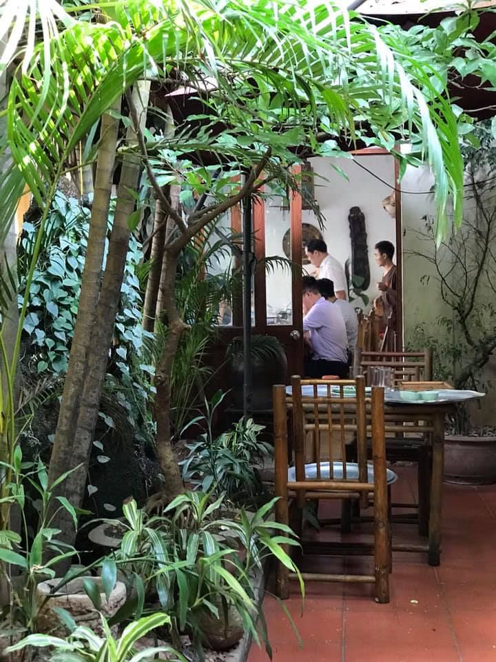 Ngoại Ô Quán - Nguyễn Gia Thiều