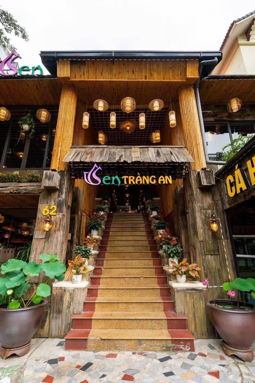 Sen Tràng An - Phạm Văn Nghị