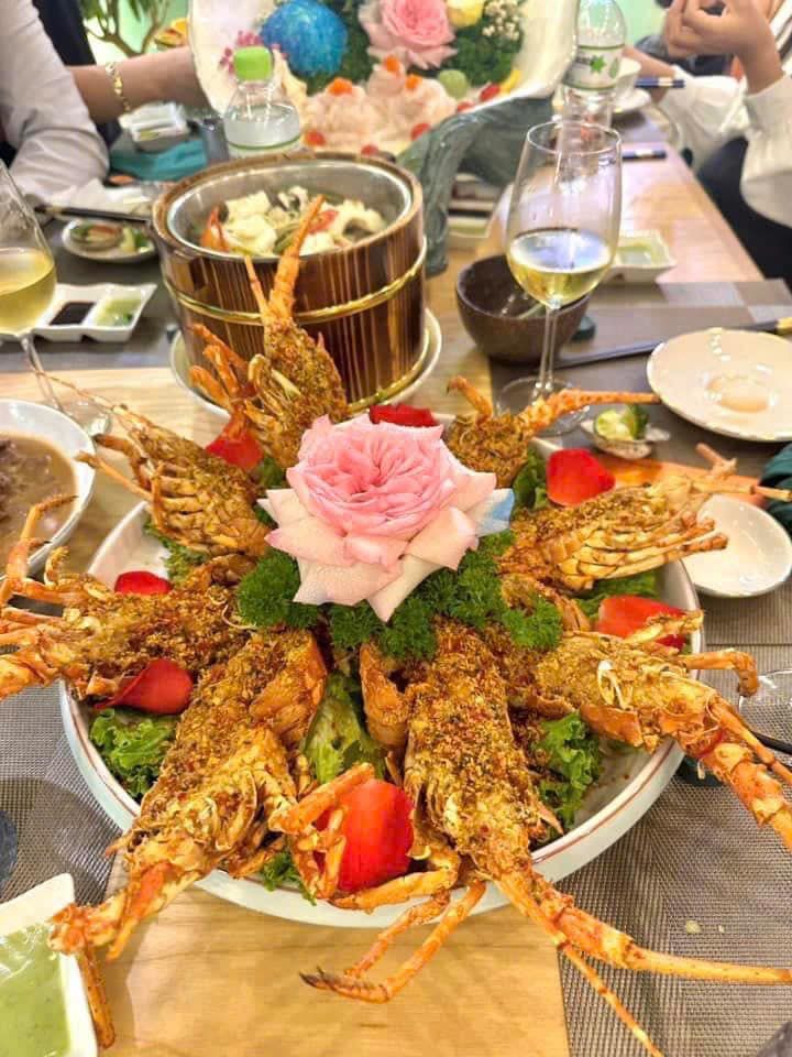 Đại Dương Vàng 9999 - Khu Phố Cổ Sun World