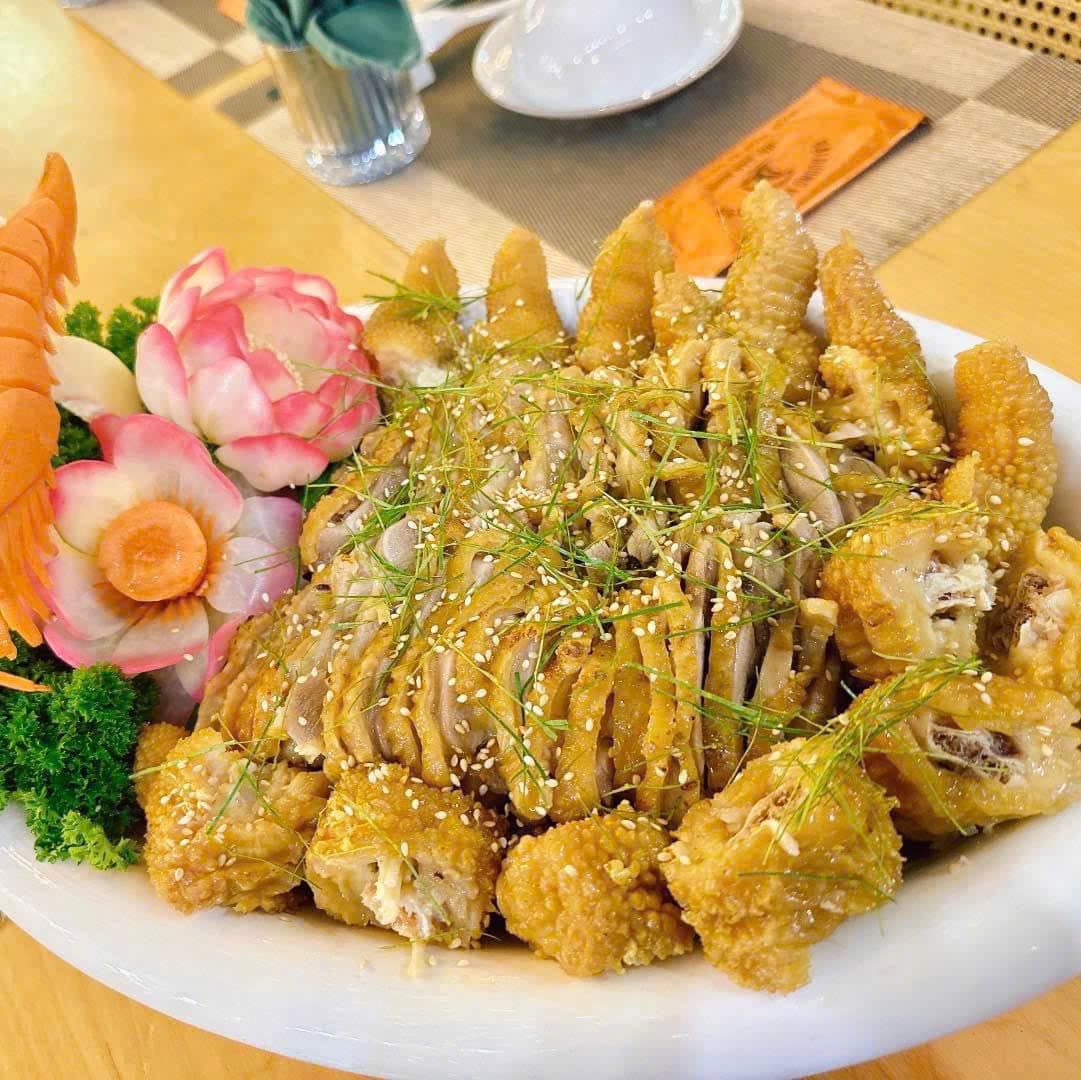 Đại Dương Vàng 9999 - Khu Phố Cổ Sun World