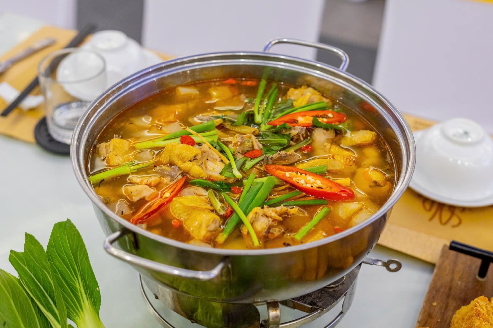 Sala - Nguyễn Lương Bằng