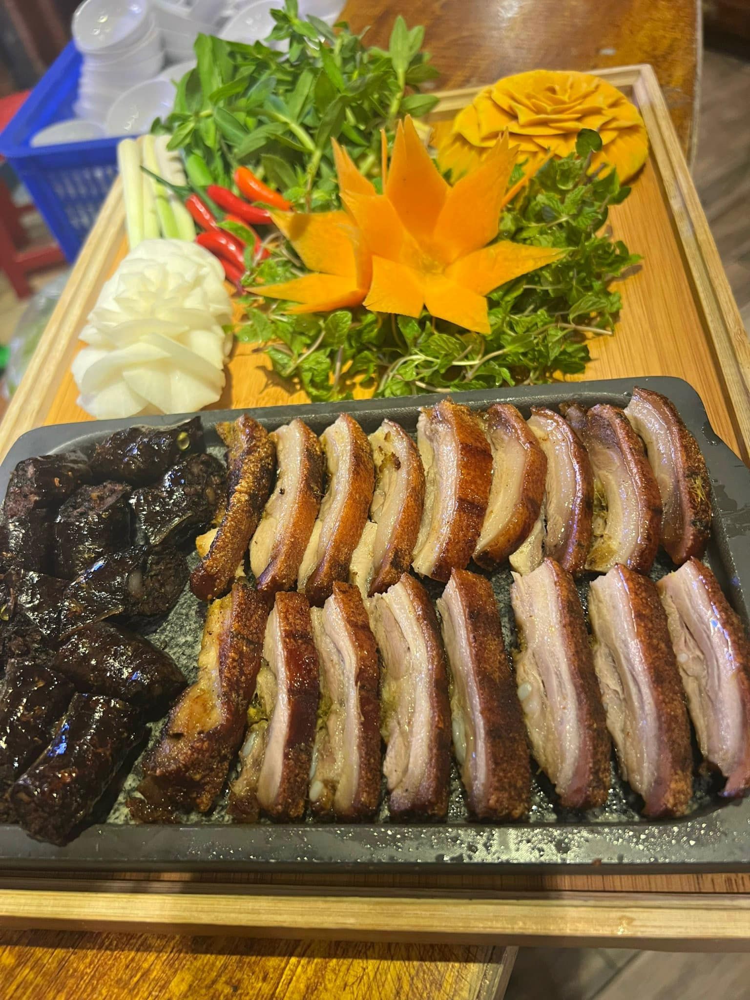 Hầm Rượu SOS - Đường 7