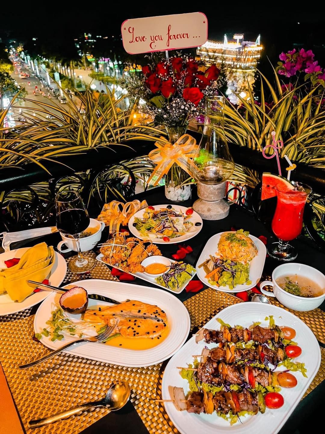 L‘escale - Sky Garden & Lounge - 1 Ngô Quyền