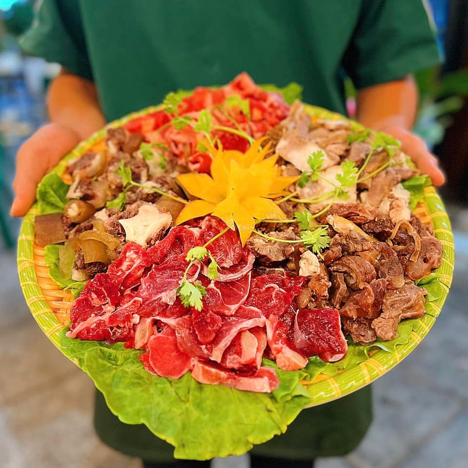 Xanh House - 83 Hữu Nghị