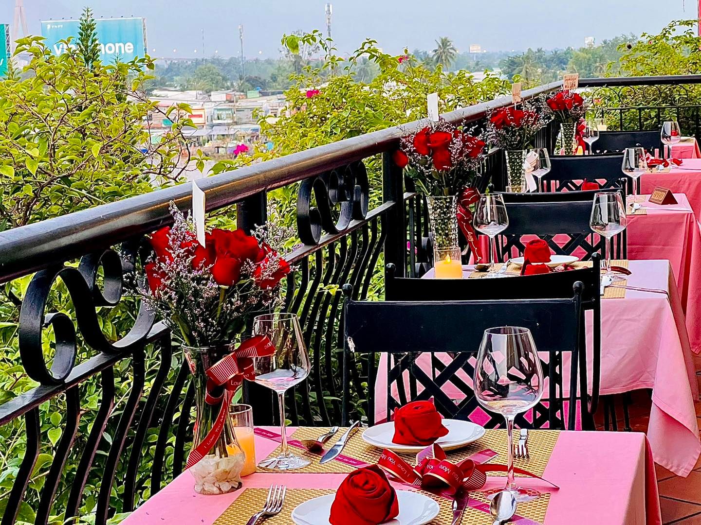 L‘escale - Sky Garden & Lounge - 1 Ngô Quyền