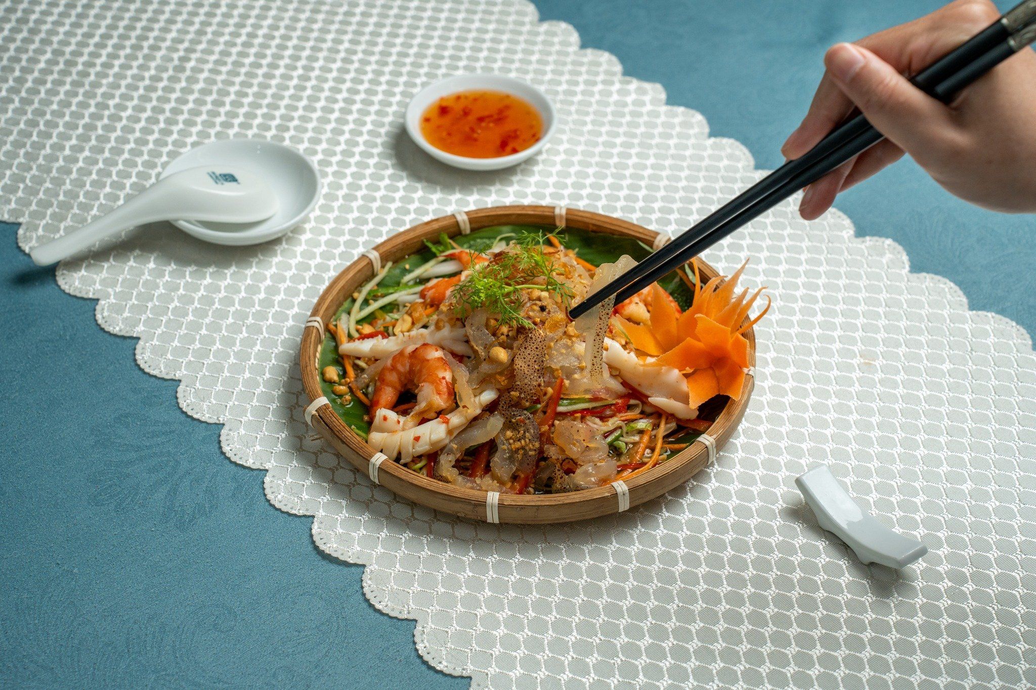 Hương Biển - Võ Thị Sáu