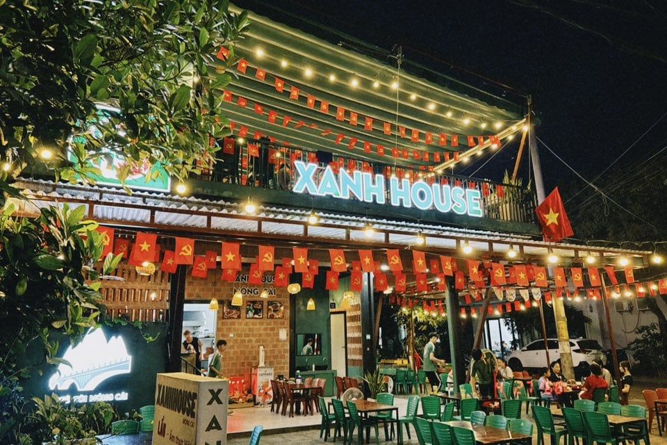 Xanh House - 83 Hữu Nghị