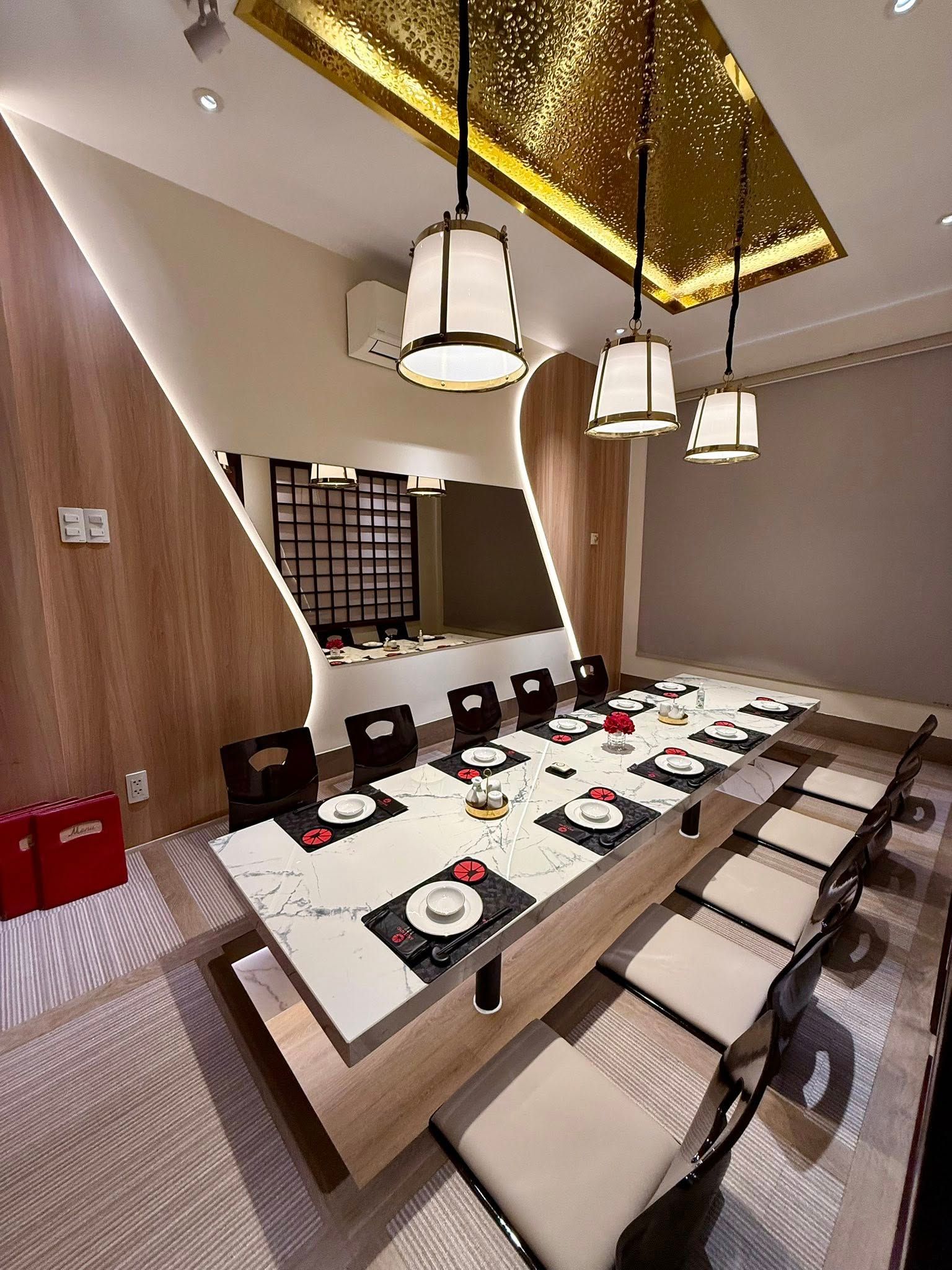 Akataiyo Sushi - 10 Đinh Tiên Hoàng