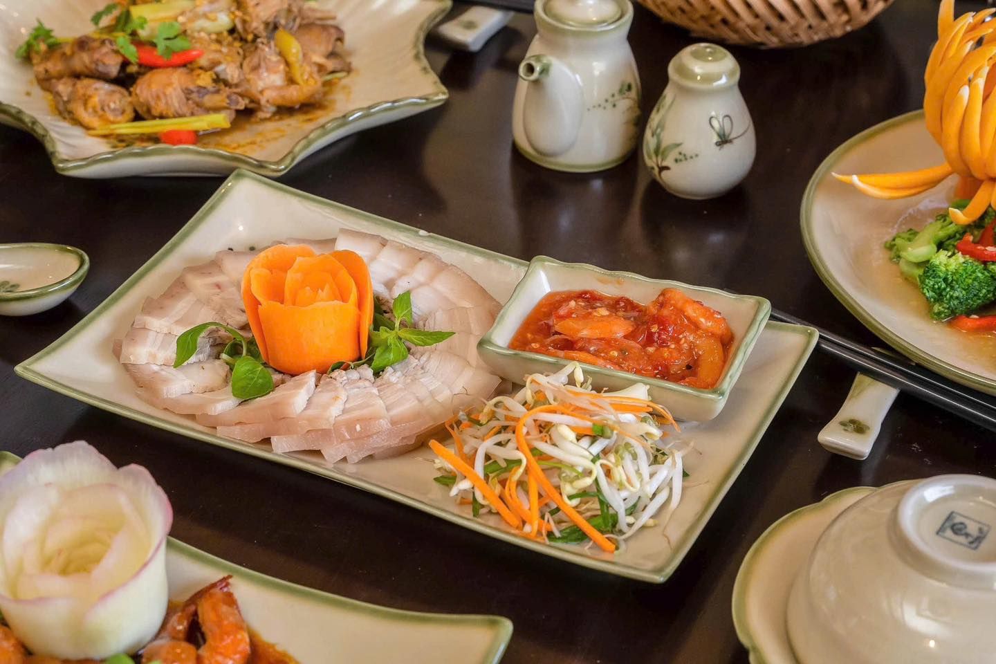 Không Gian Xưa Huế - Lê Lợi