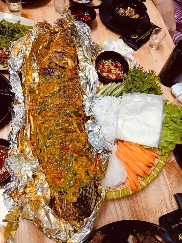 Bụp Quán - Đê La Thành