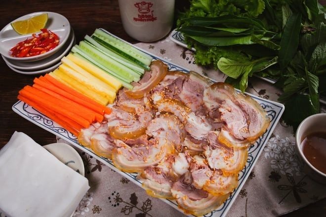 Bò Tơ Quán Mộc - Nguyễn Thị Định