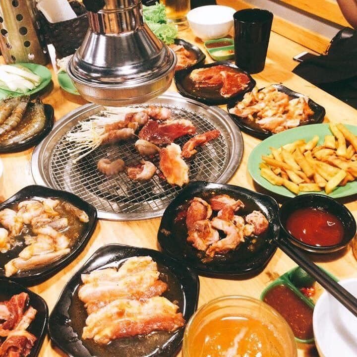 Lẩu Nướng 3 Anh Em - Quang Trung