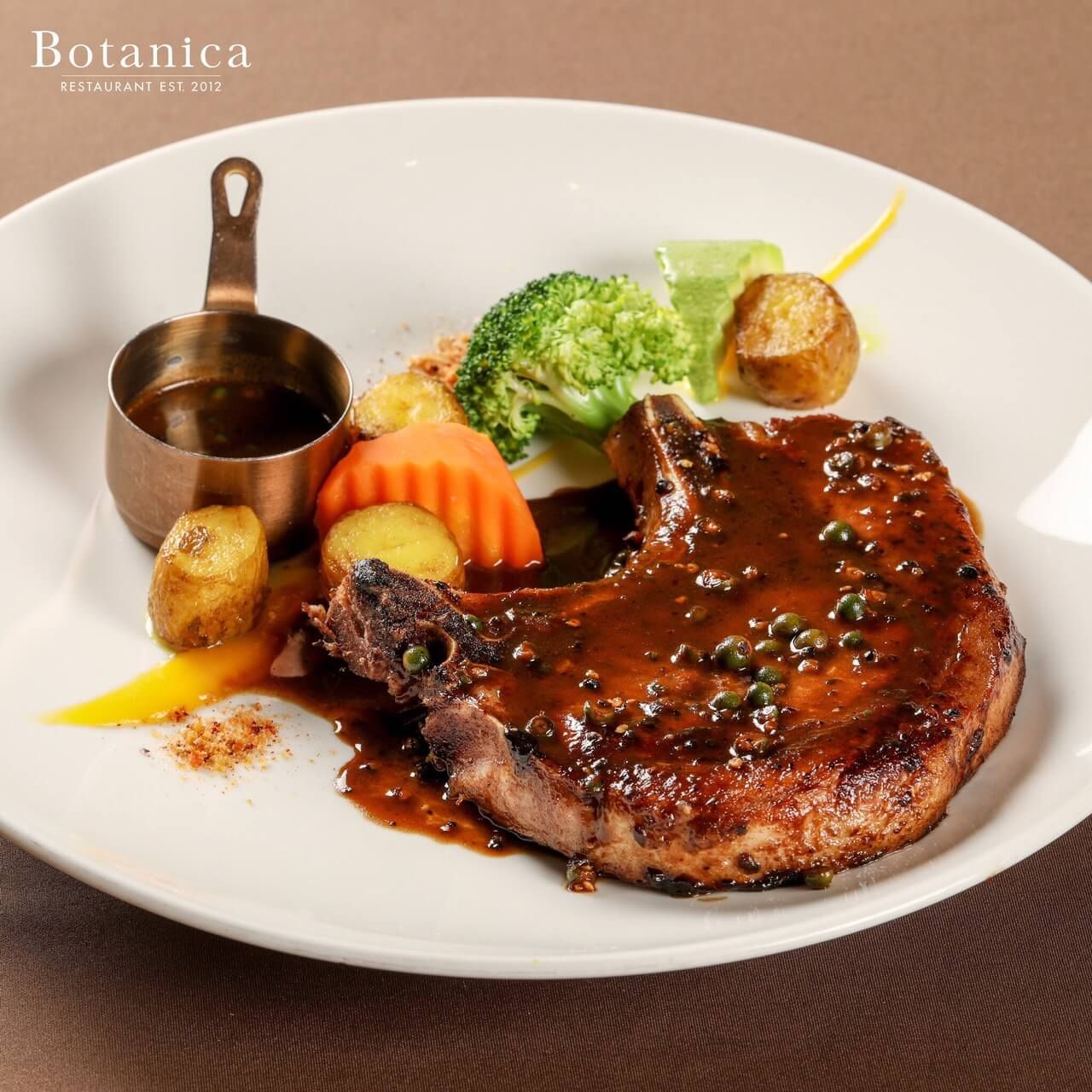 Botanica - Thái Phiên