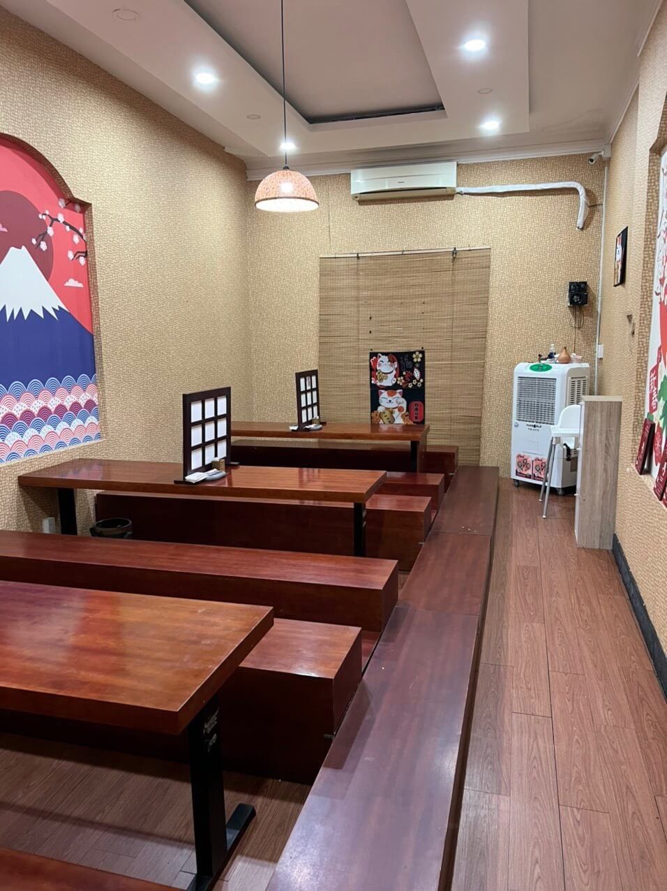 Sushi Cô Chủ Hoa Mai - Trần Hưng Đạo