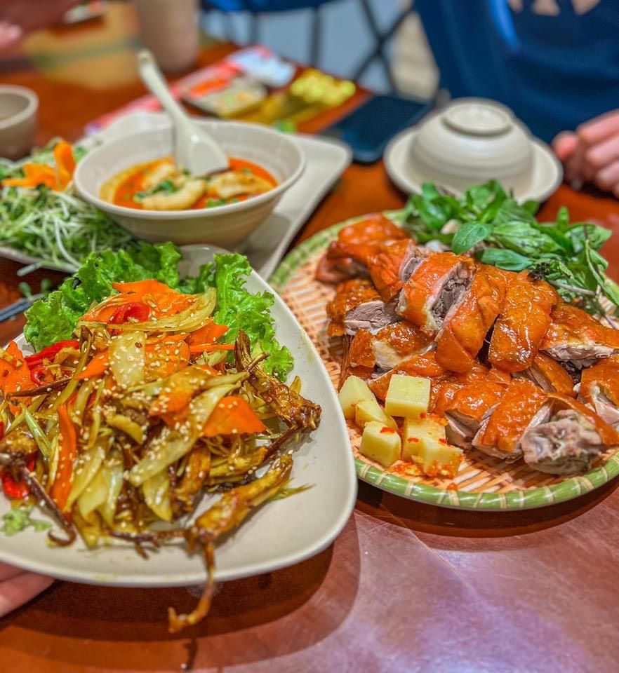 Vịt Quay Lu Đất Hoàng Ký - Trần Quý Kiên