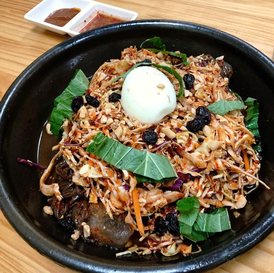 Chân Giò Hwa Jung - Nguyễn Chánh