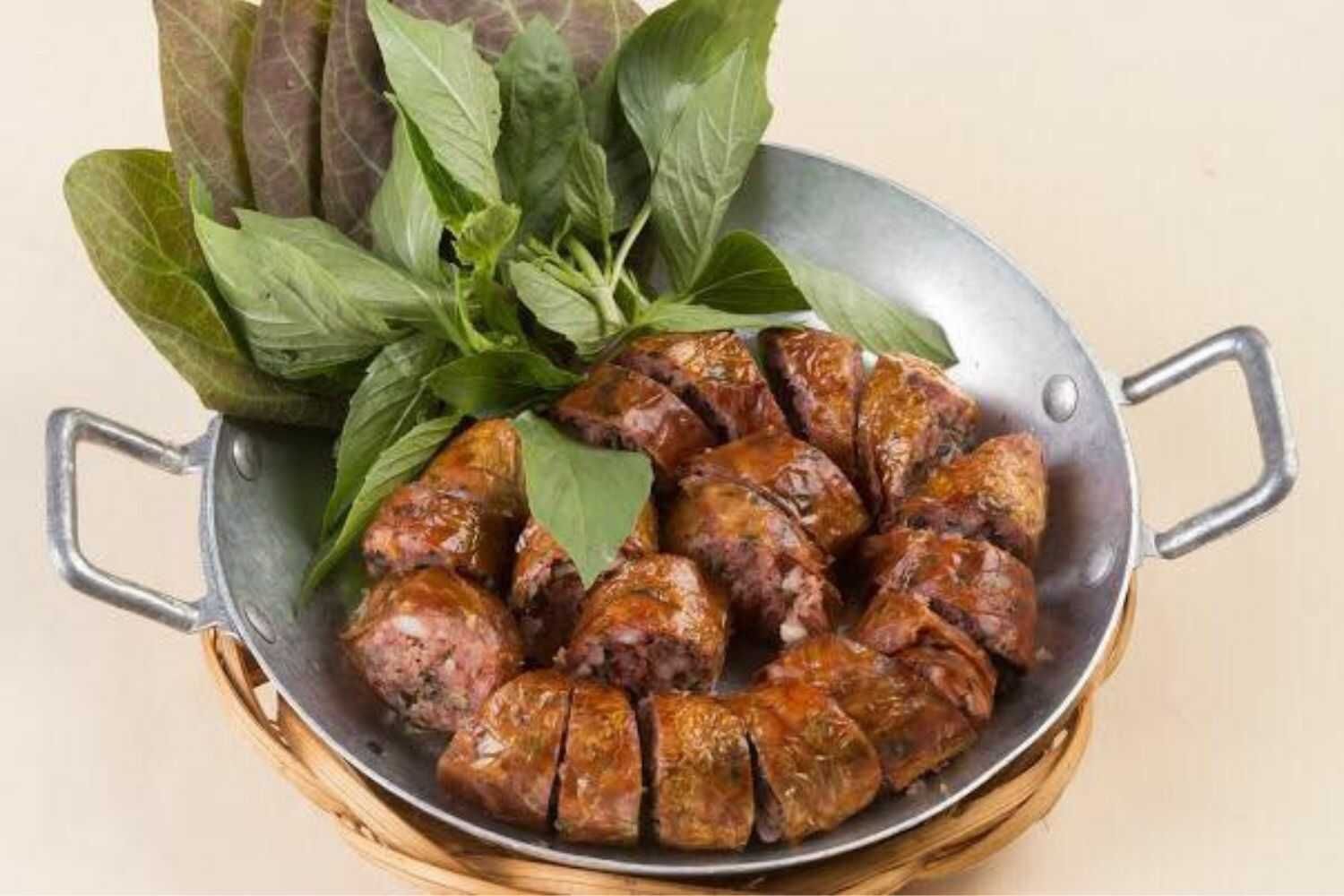 Lạ Quán - Nguyễn Văn Lộc