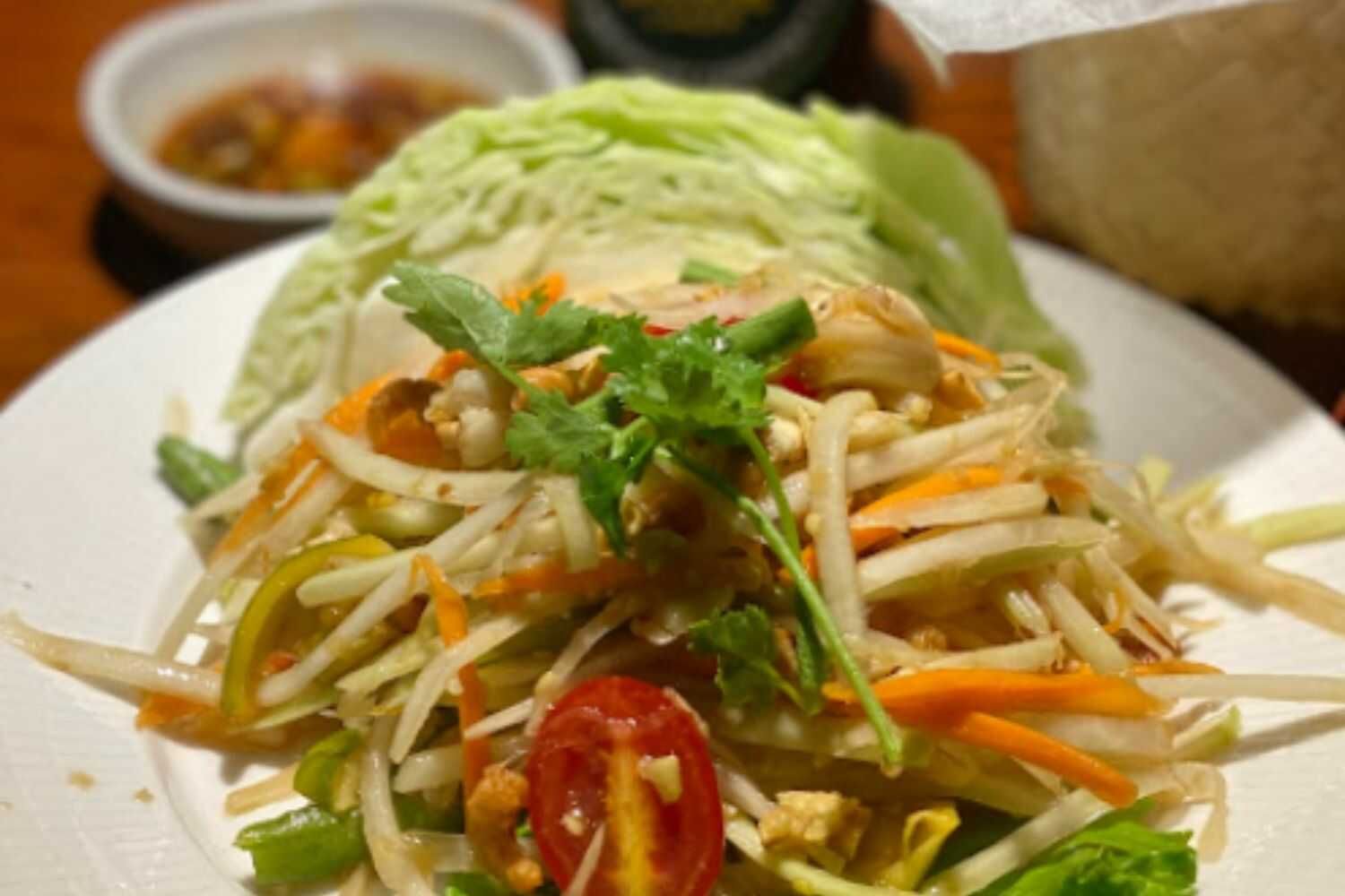 Khao Lao - Lê Văn Lương