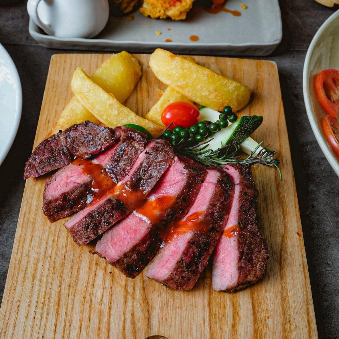Mapa Wine Bar & Grill Restaurant - Hoàng Văn Thái