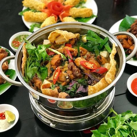Lẩu Mắm Ninh Kiều - Hàng Bún