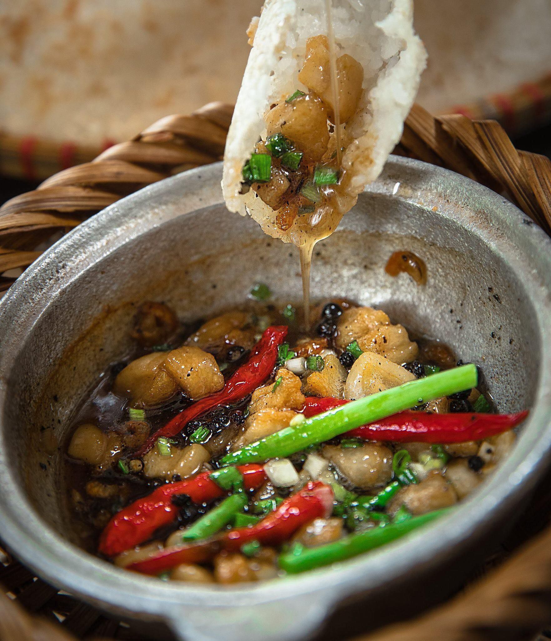 Lẩu Mắm Ninh Kiều - Hàng Bún