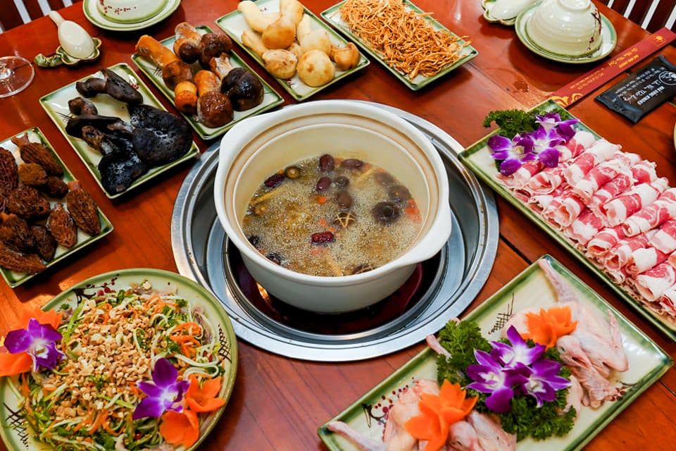 Lẩu Nấm Thảo Quý - 12 Lê Đức Thọ