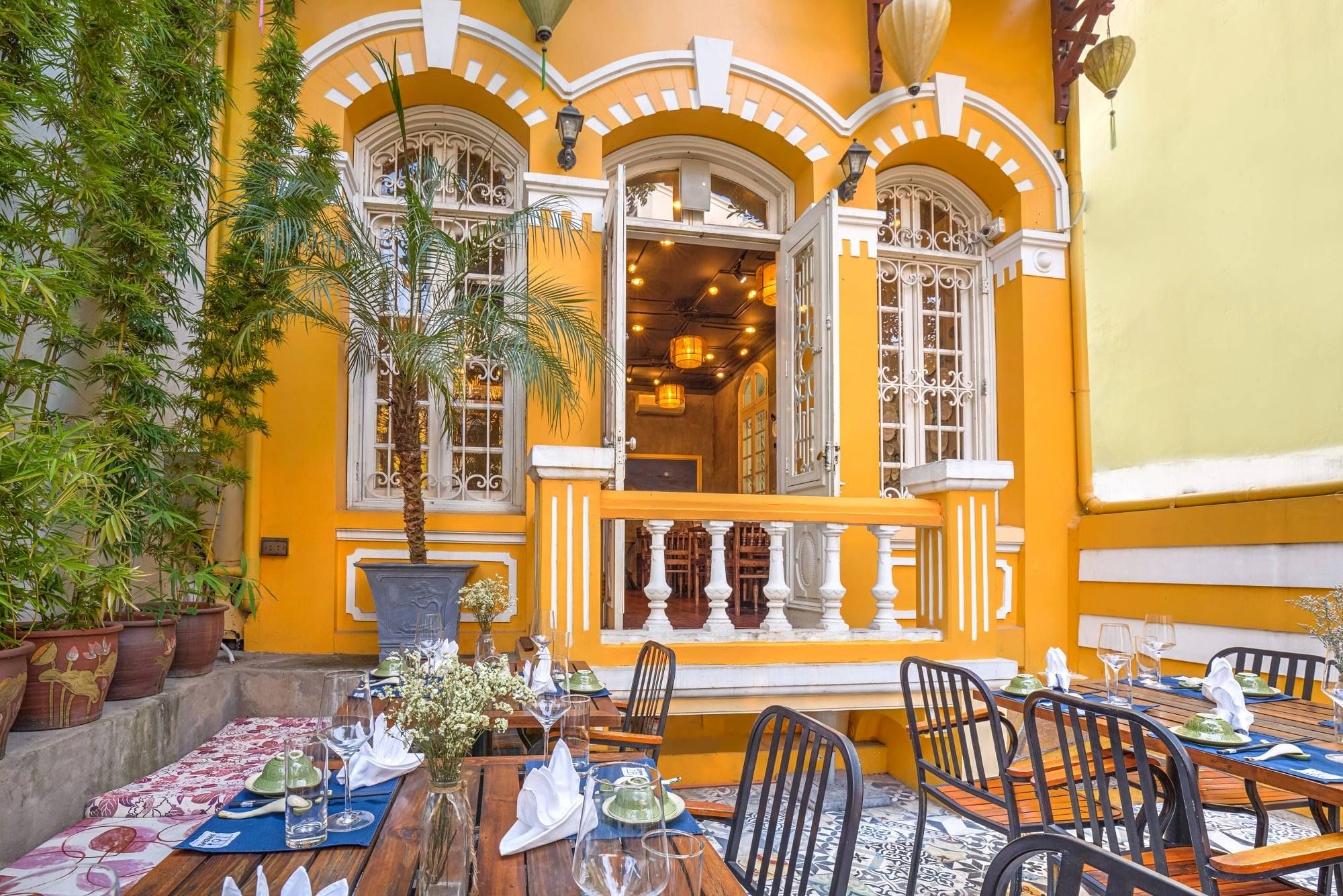 Grandma’s Restaurant - Đường Thành